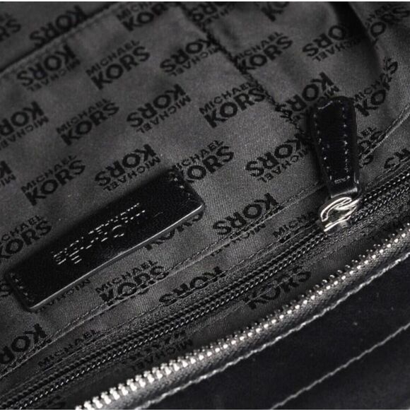 Michael Kors Vivianne Black Quilted Leather Large Top Zip Satchel Bag - Picture 5 of 8